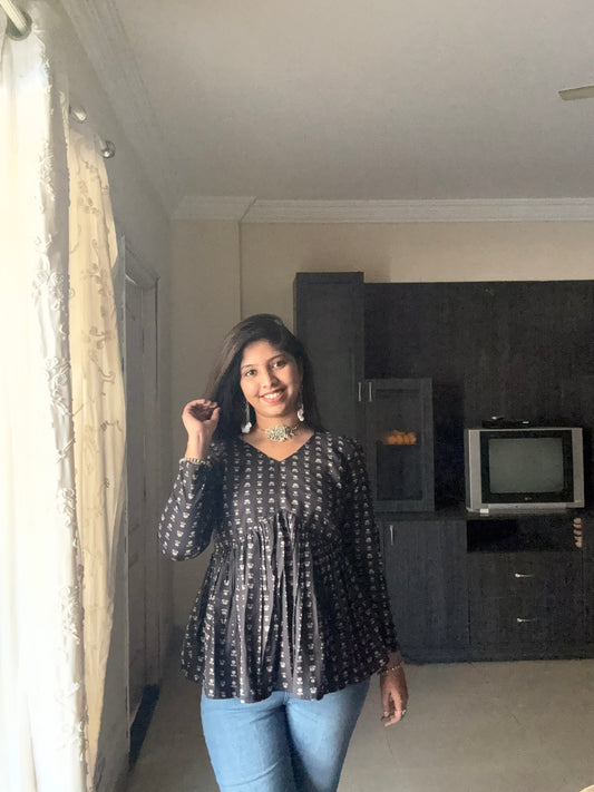 Alia cut small lotus print tops